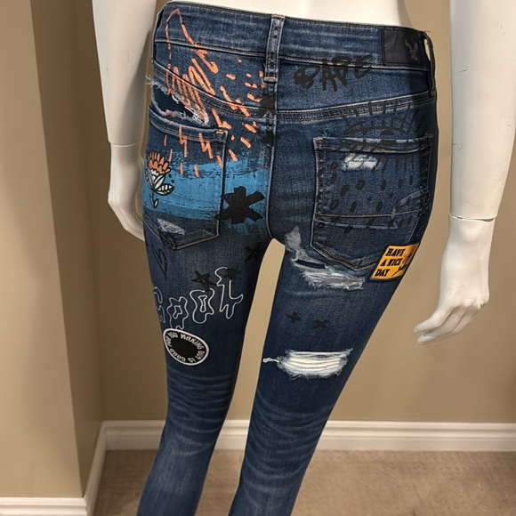 American Eagle Outfitters Super Stretch Jeans - Picture 4 of 17